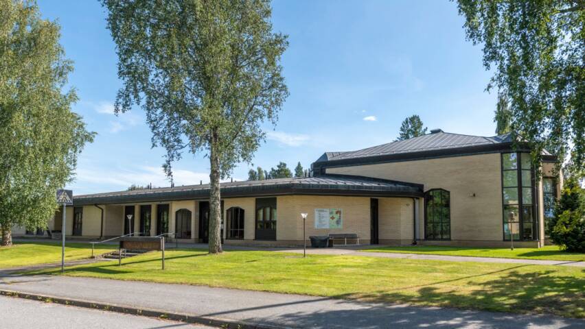 Jalasjärven seurakuntatalon pääovi